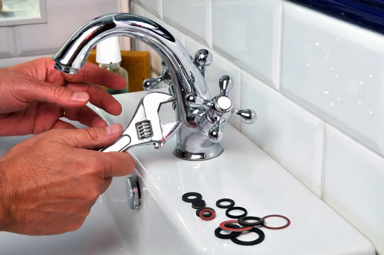 Bathroom faucet repair and fixture replacement in DeBary, Florida